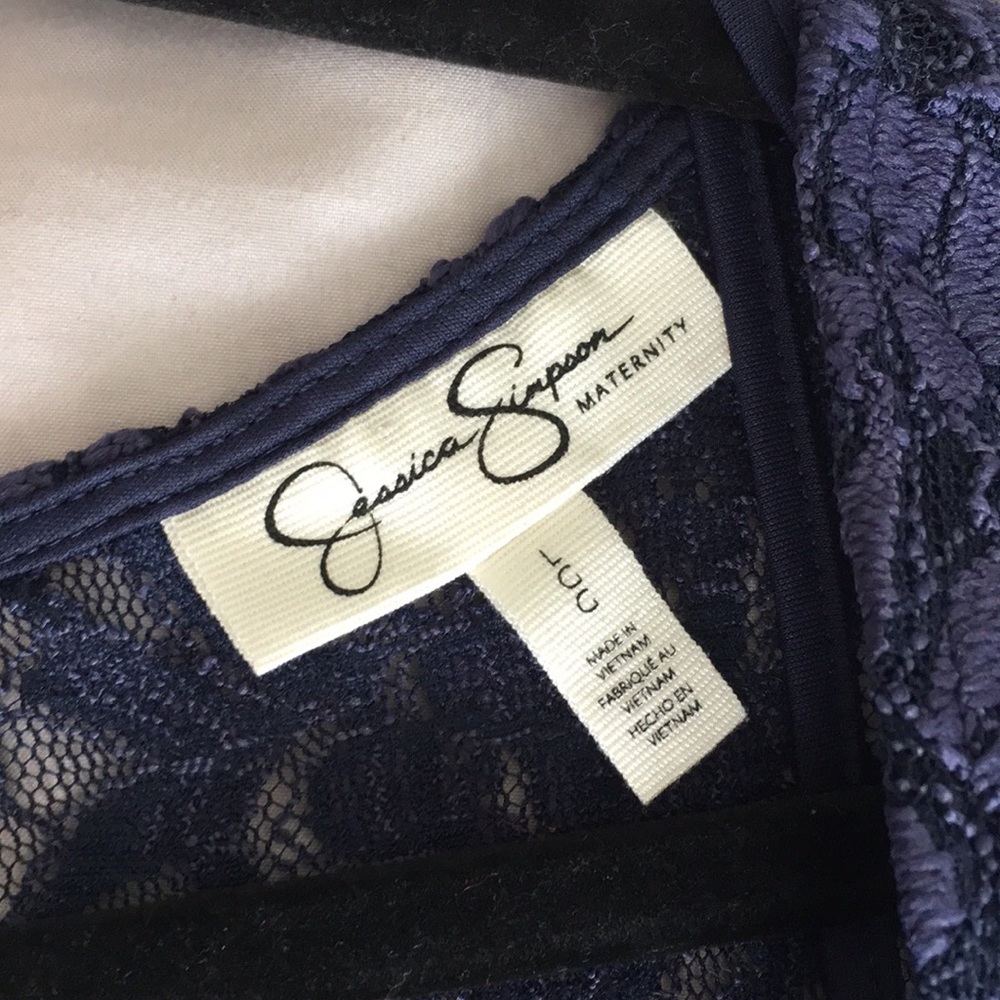 Jessica Simpson maternity lace blouse - Picture 3 of 5
